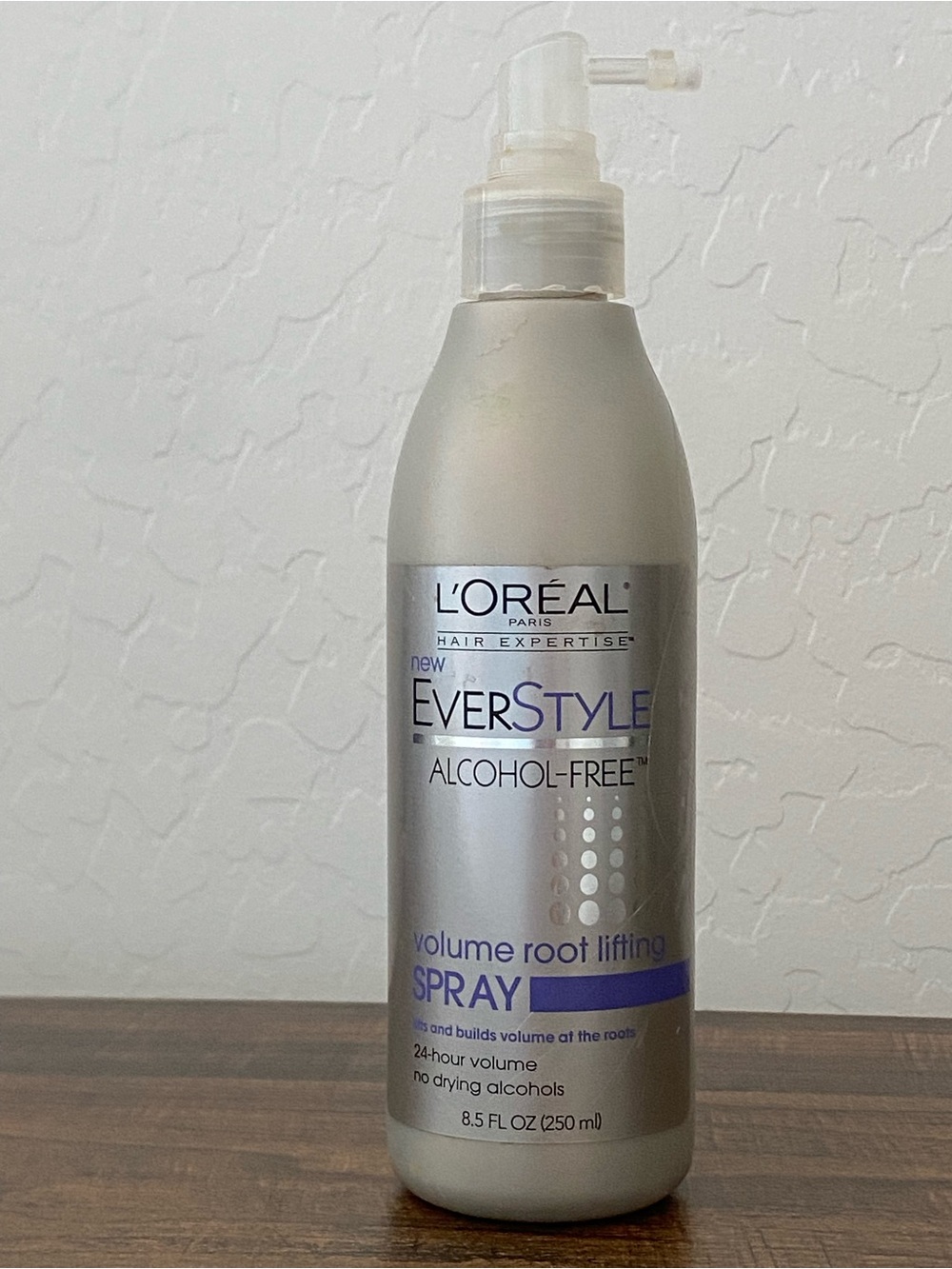 L’Oréal Everstyle Volume Root Lifting Spray 8.5oz USED